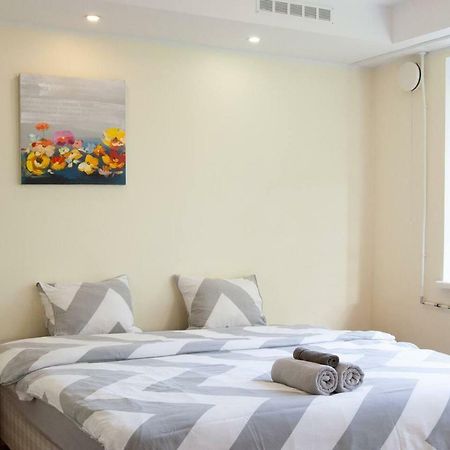 Sunny Studio With Parking, Self-Check-In & Wi-Fi Tallinn Bagian luar foto